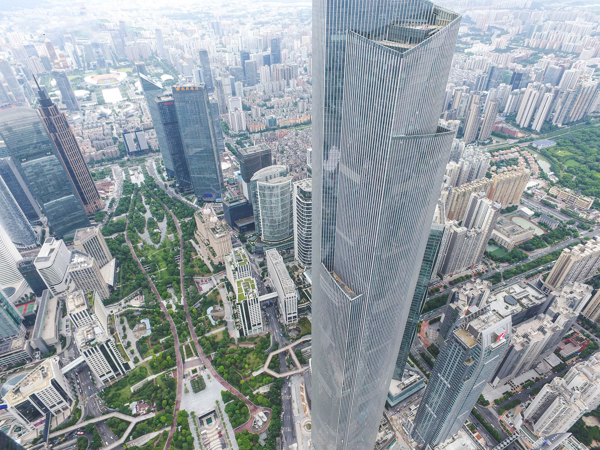 廣州周大福金融中間 Guangzhou CTF Finance Centre